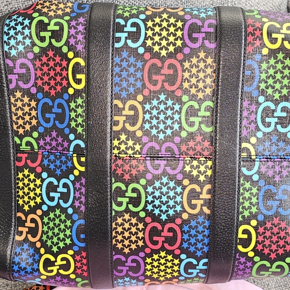 gently used Gucci Duffle Bag with Original Dust-bag Pride. Only worn 2 times. - Picture 10 of 12